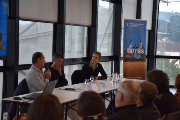 livresse-de-la-montagne-a-gravir-et-a-lire